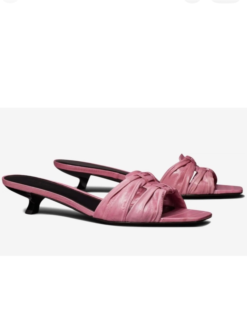 Tory Burch Ruched Sandals
Size 9.5